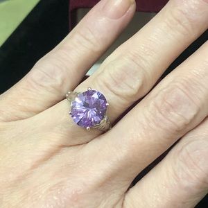 14K Vintage White Gold Purple Gemstone Ring